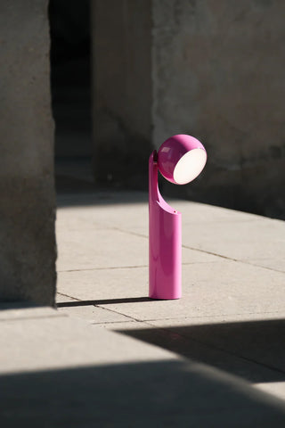 MONO Portable Reading Lamp Hot Pink