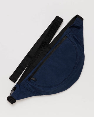 BAGGU Crescent Fanny Pack Navy